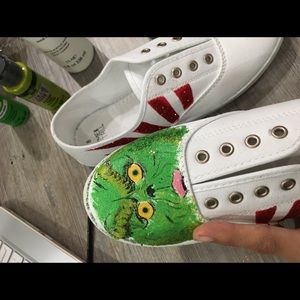 Custom shoes